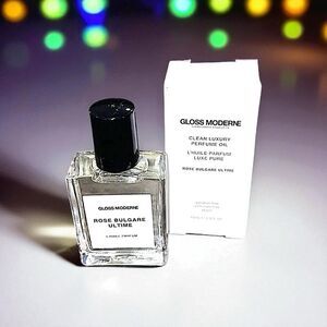 GLOSS MODERNE Clean Luxury Perfume Oil in Rose Bulgare Ultime New in Box 0.5 oz